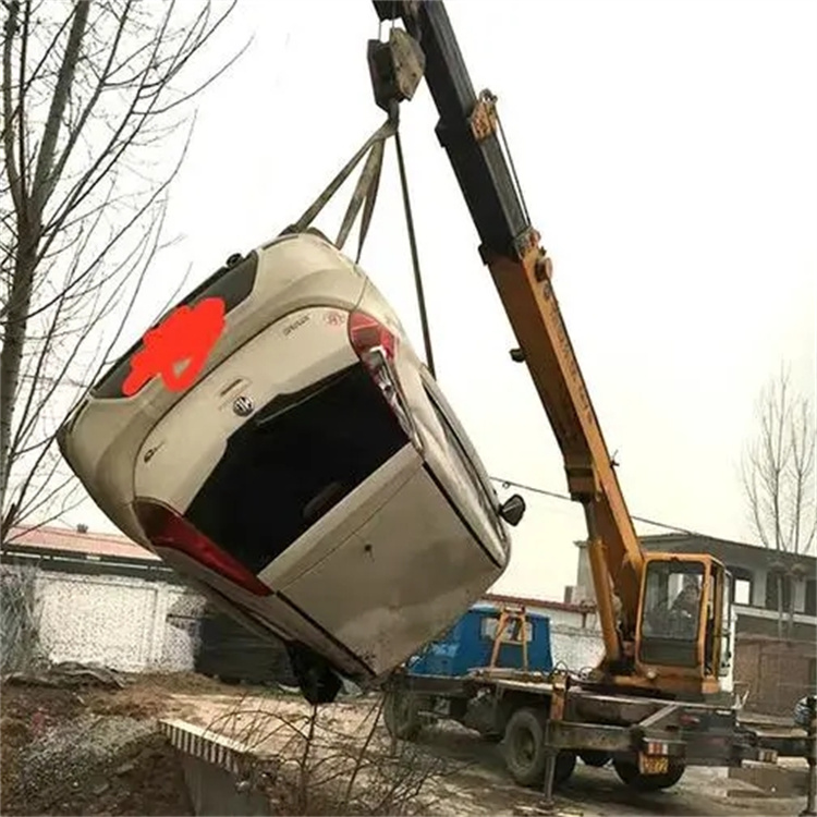 茅箭随时待命，吊车24小时道路救援服务全解析